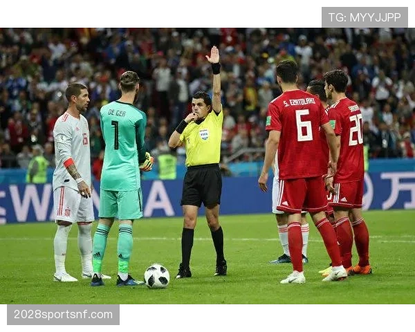 任意球距离规则详解：裁判如何判定和执行距离标准